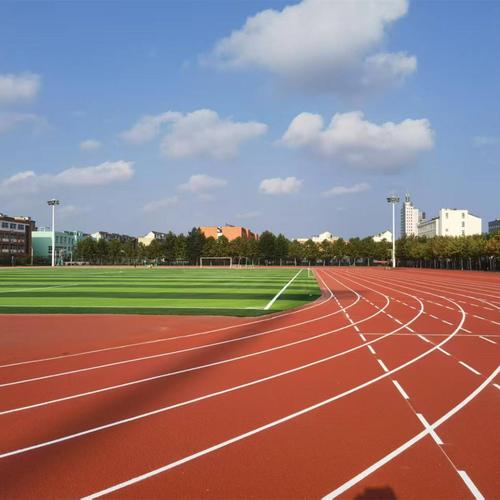 全塑型塑胶跑道主要特点有哪些,全塑型塑胶跑道具体优点整理