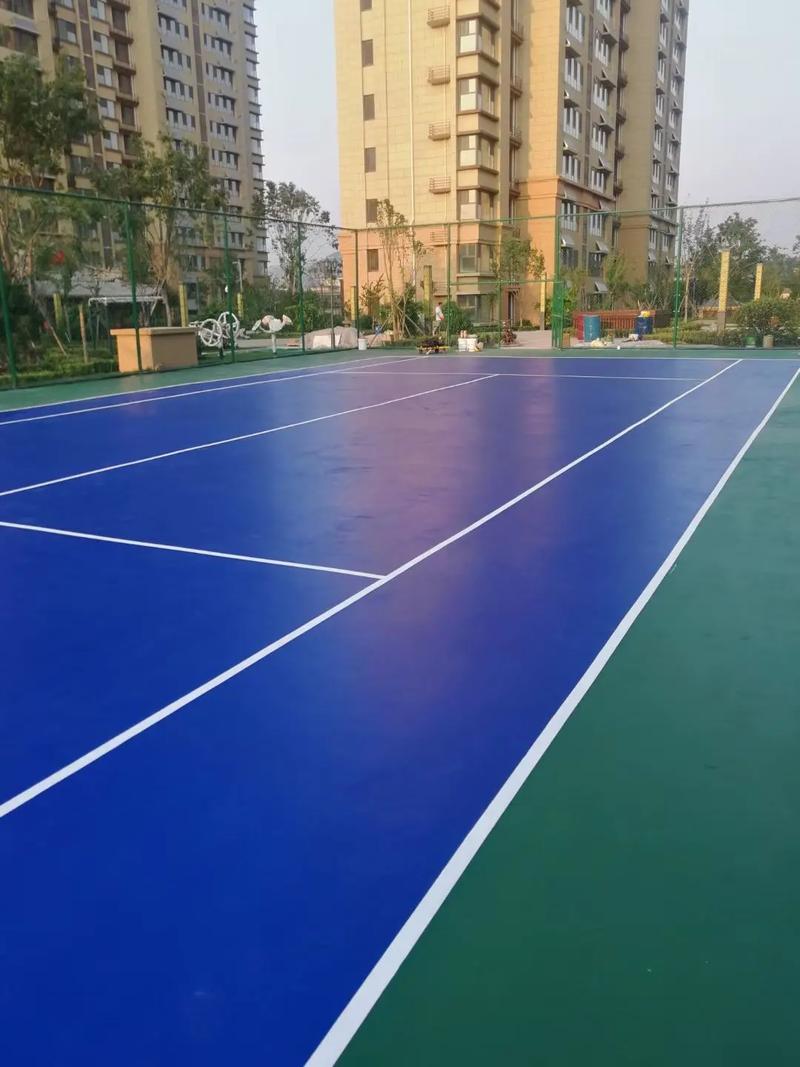 建一个篮球场要多少钱左右 建一个篮球场要多少钱左右